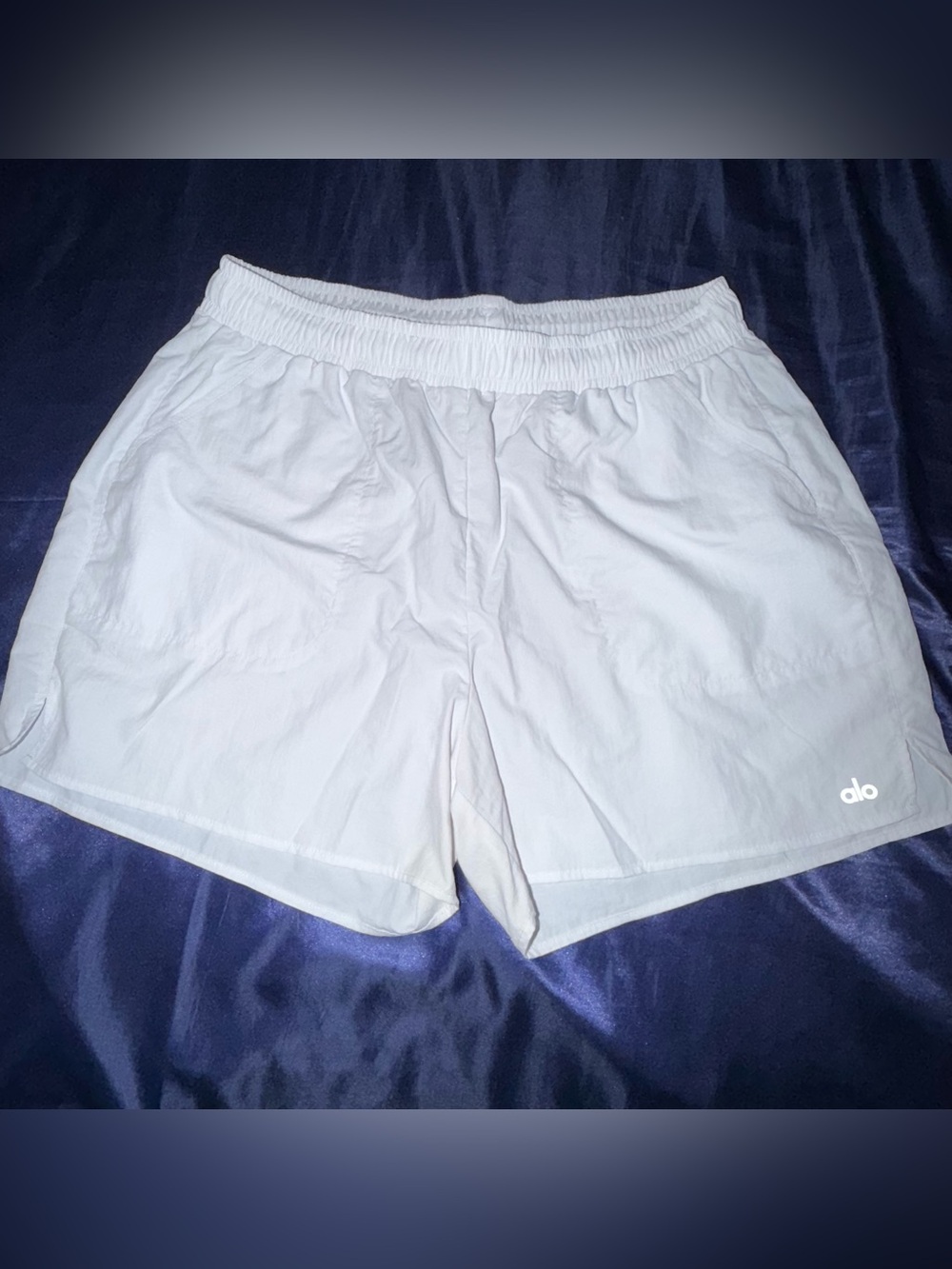 ALO white Shorts
